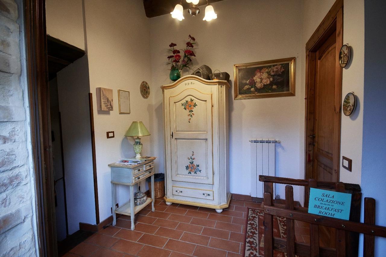 La Pietra Rara B&B モントーネ エクステリア 写真